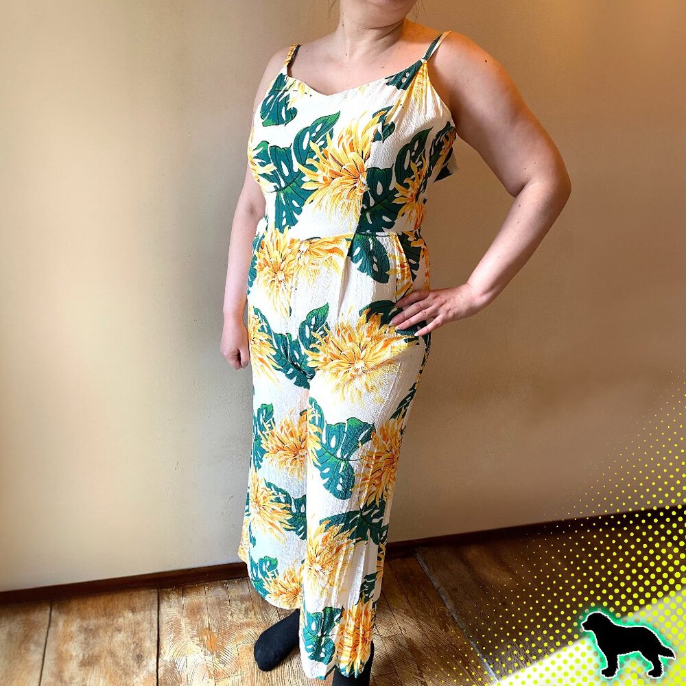 Zara Basic Resort Wear Medium M Printed Jumpsuit White with Yellow Flowers